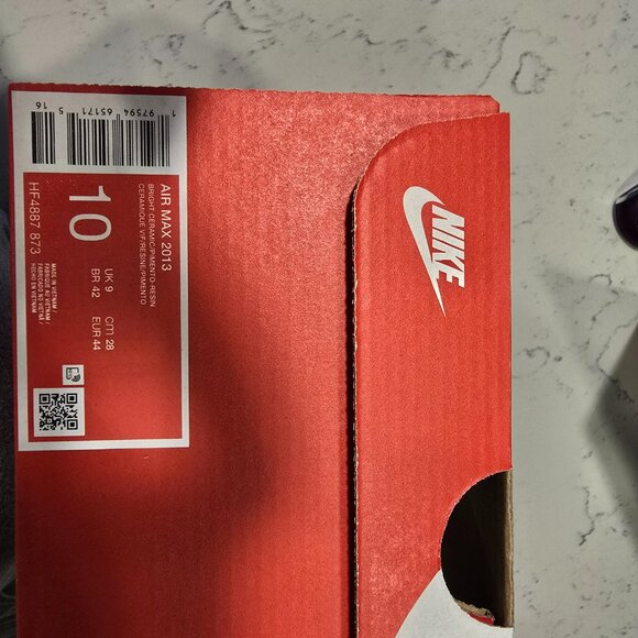 Nike Air Max 2013 Men's Size 10 'Sunset' Black Orange Athletic Shoes HF4887 873 - Picture 6 of 10